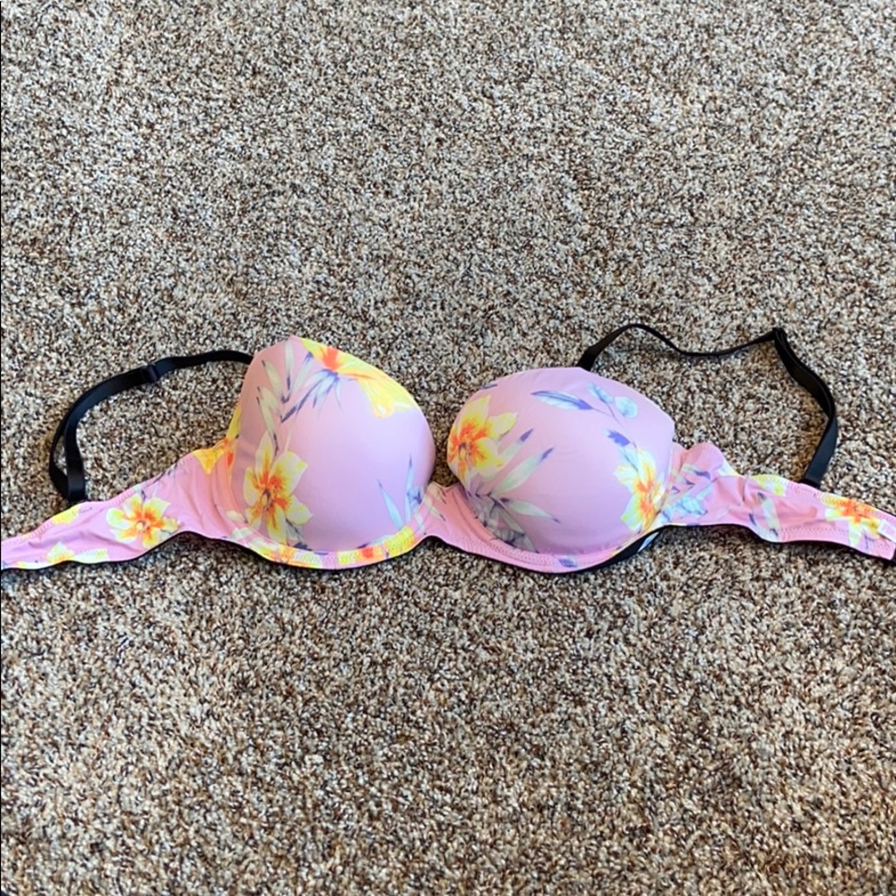 VS Pink T-Shirt Bra
